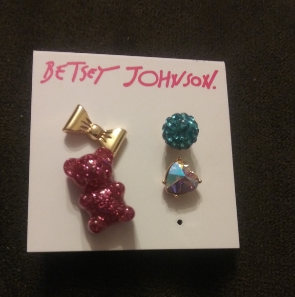 Betsey Johnson Stud Earrings - Picture 2 of 2